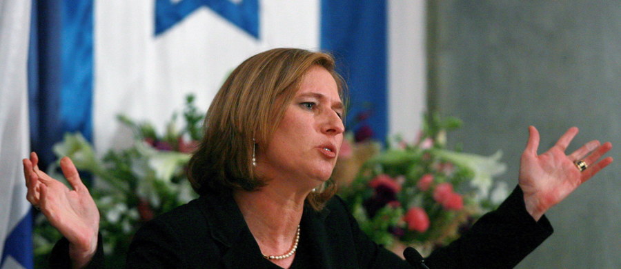 Deputowana do parlamentu Izraela Cipi Liwni została wezwana przez brytyjską policję do stawienia się na przesłuchanie w związku ze zbrodniami wojennymi, jakich rząd Izraela miał się dopuścić w Strefie Gazy w latach 2008-2009, gdy Liwni była wicepremierem.