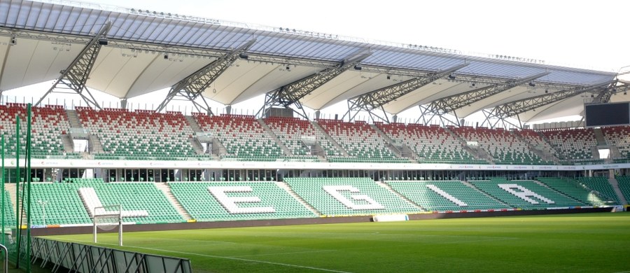 Cracovia Kraków odpadła, dalej grają Legia Warszawa, Piast Gliwice i Zagłębie Lubin - mowa o polskich drużynach piłkarskich, które walczą jeszcze o awans do europejskich pucharów. Te ekipy już w przyszłym tygodniu pojawią się na boiskach. 