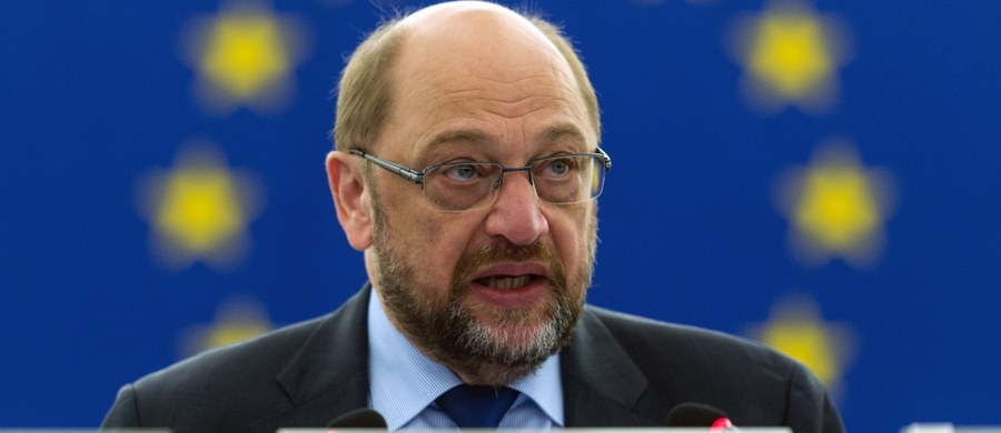 Szef chadeków w Parlamencie Europejskim, niemiecki eurodeputowany Manfred Weber, wykluczył na łamach "Bild am Sonntag" możliwość przedłużenia kadencji przewodniczącego Martina Schulza. Za tą możliwością opowiadał się szef Komisji Europejskiej Jean-Claude Juncker.