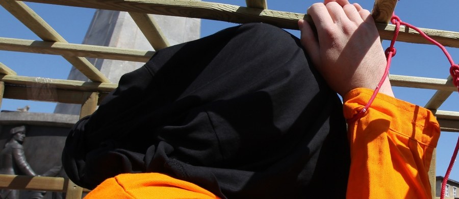 ​USA zwolniły z więzienia w Guantanamo na Kubie 41-letniego Jemeńczyka i odesłały go do Włoch. Jak poinformował Pentagon, mężczyzna nie stanowi już zagrożenia dla bezpieczeństwa.