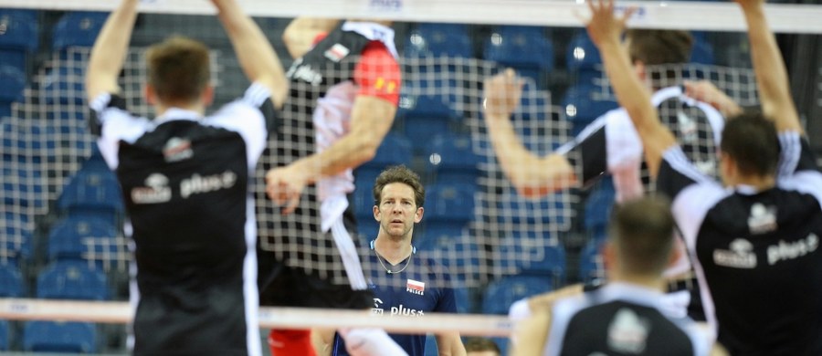 Przed pięć dni w krakowskiej Tauron Arenie sześć drużyn będzie walczyło o zwycięstwo w turnieju finałowym Ligi Światowej. Grupowymi rywalami Polaków w walce o półfinał będą Francuzi i Serbowie. W drugiej grupie zagrają Włosi, Brazylijczycy i Amerykanie.