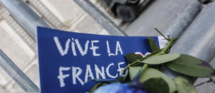 "Dopiero wieczorem francuskie służby mogą przekazać polskiemu ministerstwu spraw zagranicznych listę narodowości ofiar i rannych w zamachu terrorystycznym w Nicei" - mówi w rozmowie z dziennikarzem RMF FM rzecznik resortu Rafał Sobczak. 