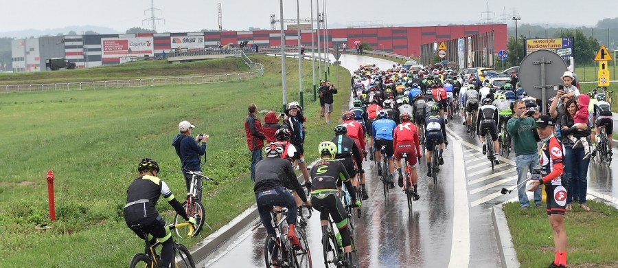 Belgijski kolarz Tim Wellens z ekipy Lotto-Soudal wygrał po samotnym finiszu w Zakopanem rozgrywany w bardzo trudnych warunkach piąty etap 73. Tour de Pologne i zdobył żółtą koszulkę lidera.