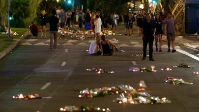 Sprawca zamachu w Nicei wysłał SMS: Przynieś więcej broni. Adresat wiadomości zatrzymany 