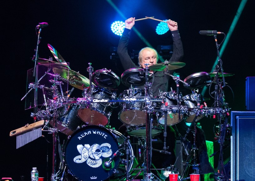 Na najbliższych koncertach w USA w składzie Yes wciąż zabraknie Alana White'a. Perkusista po operacji pleców wciąż nie odzyskał pełni formy.