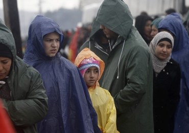 Sondaż: 60 proc. sądzi, że terroryści udają uchodźców