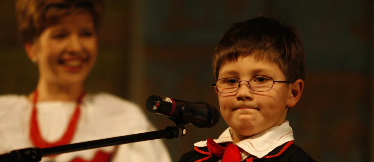 Dialekt śląski został jednym ze 140 oficjalnie dostępnych języków na Facebooku – podało w czwartek biuro prasowe portalu społecznościowego. Etnolektem śląskim na co dzień posługuje się 509 tys. osób.