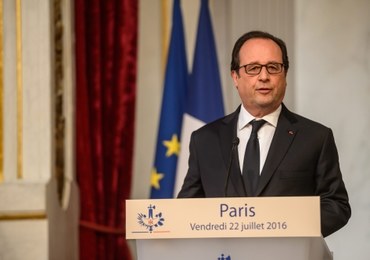 Hollande: Wyślemy artylerię do walki z Państwem Islamskim
