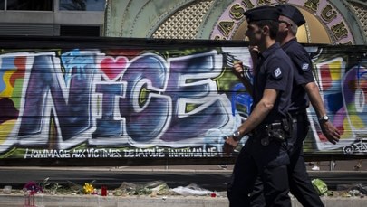 Zamach w Nicei: Zatrzymano dwóch mężczyzn. Ich zdjęcia były na telefonie terrorysty