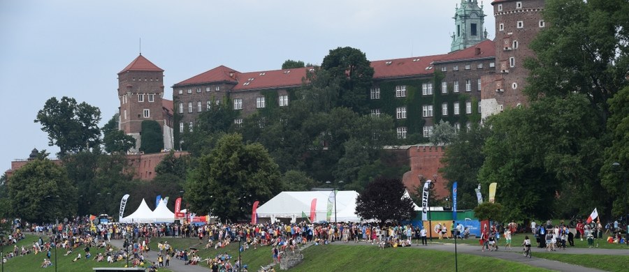 Wawel – muzeum zamkowe oraz katedra - są w pełni przygotowane na środowy przyjazd papieża Franciszka. "Jedyna rzecz, której nie możemy dziś ojcu świętemu zagwarantować to pogoda" – mówi zastępca dyrektora Zamku Królewskiego na Wawelu, Jerzy Petrus.