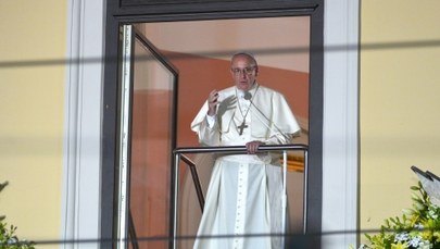 Papież pojawił się w oknie papieskim przy ul. Franciszkańskiej 3
