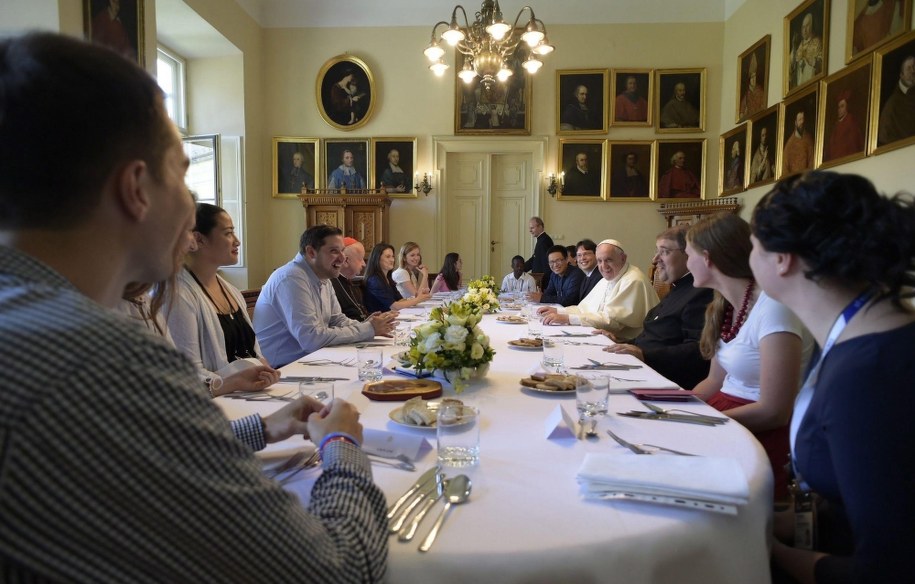 /OSSERVATORE ROMANO  /PAP/EPA