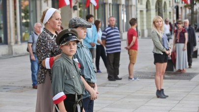 Warszawa uczciła pamięć bohaterskiego zrywu. 72 lata temu stawiono opór nazistowskiemu najeźdzcy