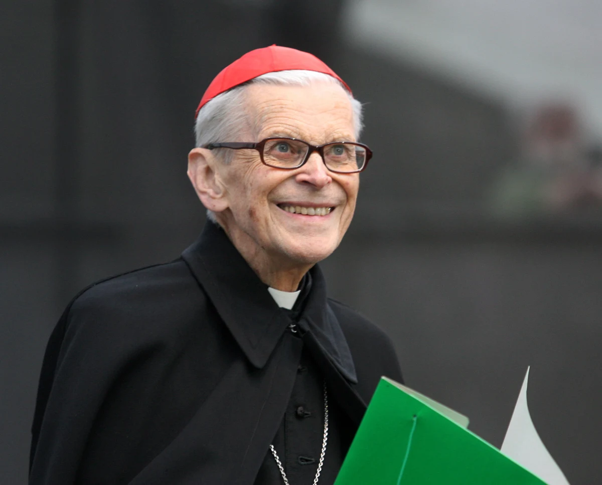 W wieku 89 lat zmarł kardynał Franciszek Macharski, arcybiskup metropolita krakowski w latach 1979-2005. Od czerwca hierarcha przebywał w krakowskim Szpitalu Uniwersyteckim. 