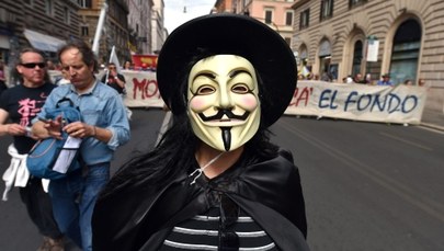 Anonymous kontra czeskie ministerstwo finansów. Hakerzy zaatakowali strony firm szefa resortu