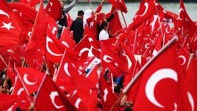 Erdogan oskarża Zachód o "wspieranie terroryzmu i spiskowców"