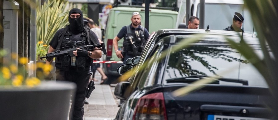 Z obawy o bezpieczeństwo we Francji odwoływane są kolejne letnie imprezy masowe. Te, których nie odwołano, będą dodatkowo chronione, by zapobiec próbom zamachu terrorystycznego takiego jak w Nicei, gdzie w tłumie świętującym 14 lipca terrorysta zabił 84 osoby.