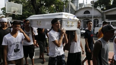 Policja na Filipinach wykonuje masowe egzekucje na domniemanych dilerach. USA zaniepokojone