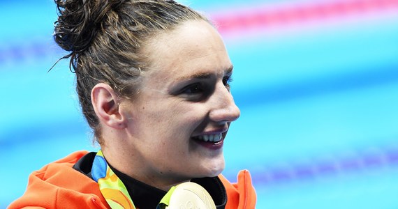 Węgierska pływaczka Katinka Hosszu triumfując w poniedziałkowym finale na 100 m stylem grzbietowym sięgnęła po drugi złoty medal igrzysk olimpijskich w Rio de Janeiro. Z kolei judoczka Rafaela Silva (57 kg) zdobyła pierwsze złoto dla reprezentacji gospodarzy.