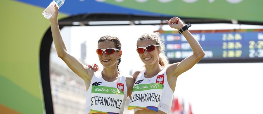 Iwona Lewandowska, która w olimpijskim maratonie zajęła 21. miejsce, a siódme w gronie Europejek przyznała, że najgorsze do zniesienia były tropikalne warunki. Zawodniczka LKS Vectra Włocławek uzyskała drugi czas w historii startów Polek w igrzyskach w tej konkurencji - 2:31.41.