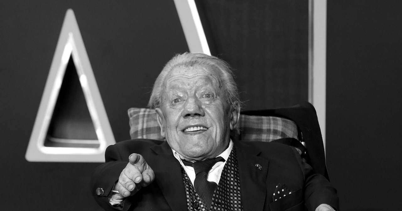 W wieku 81 lat zmarł aktor Kenny Baker, który animował słynnego androida R2-D2 w filmach z cyklu "Gwiezdnych wojen". Poinformował o tym jego siostrzeniec.