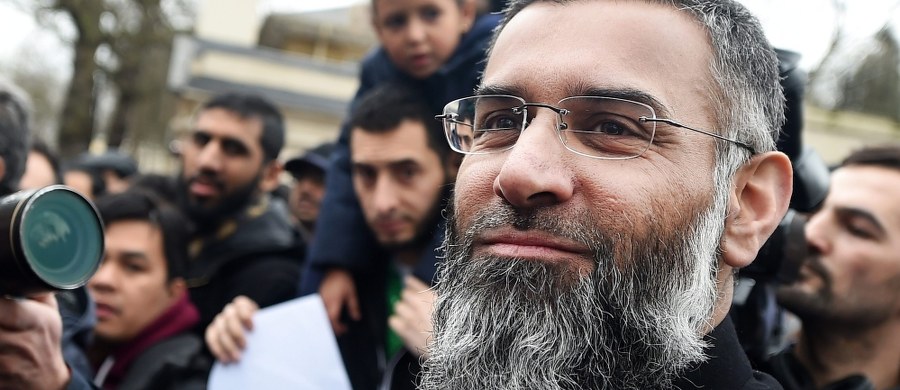 Działający w Wielkiej Brytanii radykalny imam Anjem Choudary, któego dziennik "Guardian" nazwał "kaznodzieją nienawiści", został uznany za winnego wspierania Państwa Islamskiego i nawoływania do składania przysiąg wierności przywódcy ISIS Abu Bakr al-Bagdadiemu. 