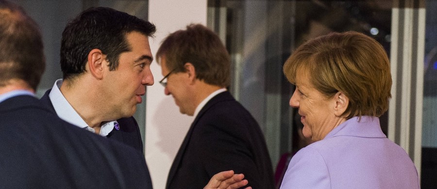 Premier Grecji Aleksis Cipras powiedział, że jest zdeterminowany, by "zrobić wszystko, co konieczne w celu otrzymania od Niemiec reparacji wojennych za czasy okupacji podczas drugiej wojny światowej". Według szacunków miałoby to być ok. 270 mld euro. Ta kwota wystarczyłaby na spłatę niemal całego greckiego zadłużenia publicznego, które wynosi blisko 320 mld euro.