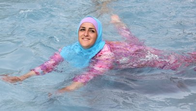 Premier Francji: Burkini nie jest modą. To przełożenie projektu politycznego