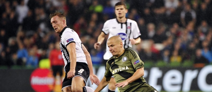 ​Piłkarze Legii Warszawa wygrali w Dublinie z Dundalk FC 2:0 (0:0) w pierwszym meczu czwartej, ostatniej rundy kwalifikacji Ligi Mistrzów. Rewanż odbędzie się we wtorek w Warszawie.
