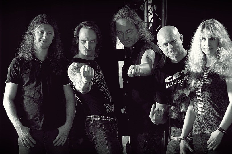 W październiku ukaże się dziesiąty album studyjny polskiej hardrockowej grupy CETI. Muzycy skończyli właśnie prace nad klipem do utworu "Wild & Free".