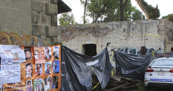 Co najmniej 60 ciał znaleźli działacze praw człowieka w masowym grobie odkrytym w stanie Veracruz na wschodzie Meksyku - poinformowała grupa aktywistów Colectivo Solecito w rozmowie z agencją dpa. W całym Meksyku za zaginione uznaje się ponad 26 tysięcy osób.