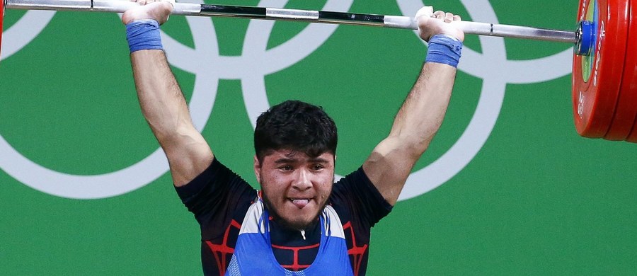 Sztangista Izzat Artykow z Kirgistanu stracił brązowy medal olimpijski w kategorii 69 kg, ponieważ w jego organizmie wykryto niedozwoloną substancję strychninę - poinformował Trybunał Arbitrażowy ds. Sportu (CAS). To pierwszy sportowiec, któremu odebrano krążek zdobyty w Rio. 