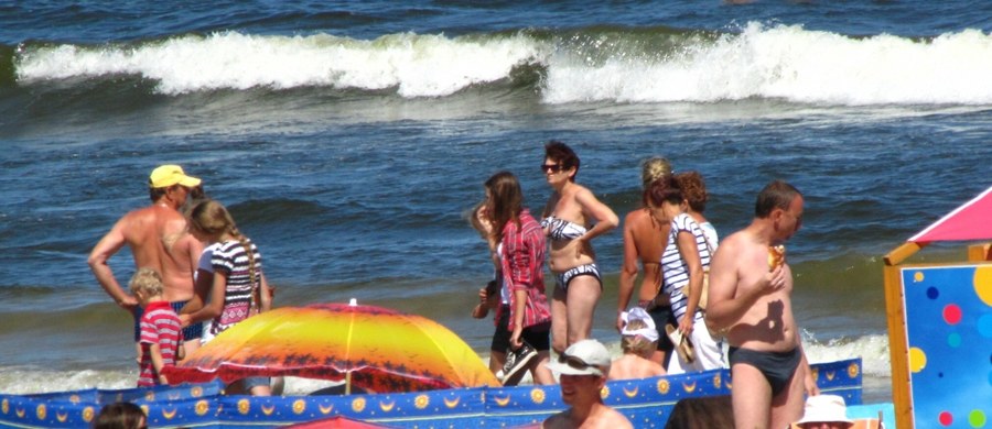 Dubrownik i Split - dwa największe turystyczne ośrodki Chorwacji - wprowadziły zakaz spacerowania w ubiorach plażowych po centrum miasta. Urzędnicy są zdecydowani zrobić wszystko, aby przyjezdni zmienili swoje nawyki przechadzania się w kostiumach kąpielowych.