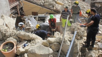Trzęsienie ziemi we Włoszech. Na pomoc ruszyli imigranci 