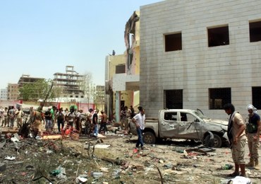 ISIS przyznało się do "męczeńskiej operacji" w Adenie. Rośnie tragiczny bilans zamachu