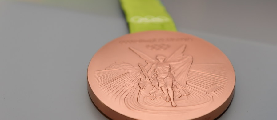Brązowy medalista zakończonych niedawno igrzysk w Rio de Janeiro - Rumun Gabriel Sincrain - został złapany na stosowaniu dopingu. Sztangista rywalizował w kat. 85 kg i straci olimpijski krążek. Na trzecie miejsce przesunie się Kazach Denis Ułanow.