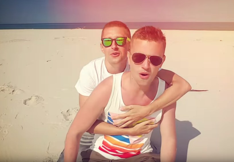 Ponad 56 tys. odsłon ma już wakacyjne wideo, które para gejów z Polski nakręciła do piosenki "Some Other Summer" grupy Roxette.