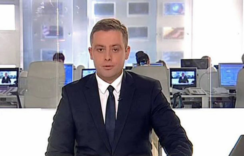 W środę z Telewizją Polską rozstał się Maciej Orłoś, który od 1991 roku był gospodarzem "Teleexpressu". Zastąpi go Michał Cholewiński, który po raz pierwszy poprowadzi program 5 września.