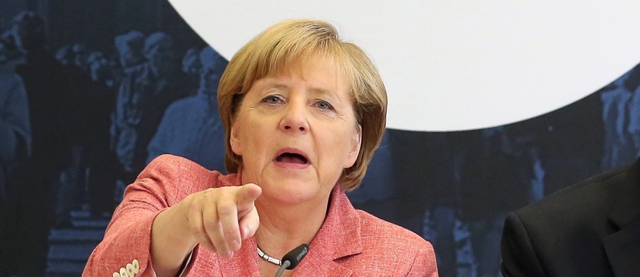 Kanclerz Niemiec Angela Merkel zapewniła, że do wiosny 2017 roku niemieckie władze rozpatrzą wszystkie zaległe wnioski o azyl. W zeszłym roku do Niemiec przyjechało prawdopodobnie ponad milion imigrantów, co spowodowało opóźnienia w pracy urzędów.
