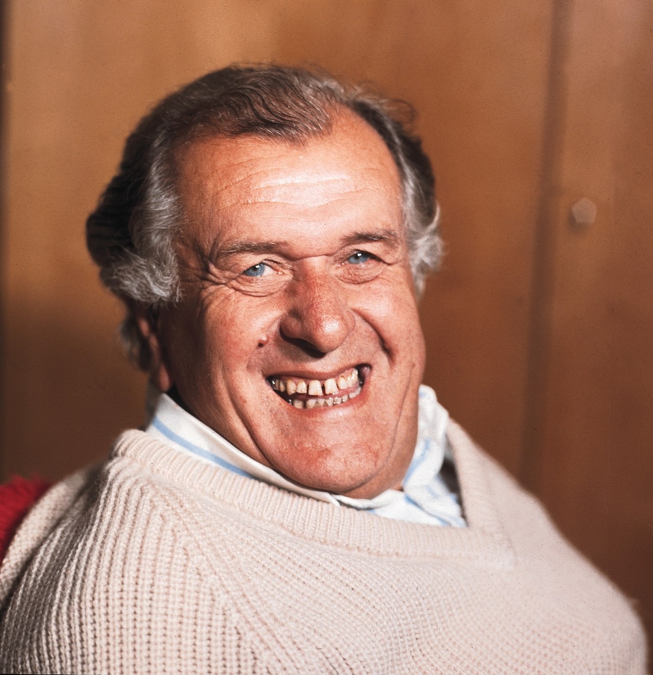 Waclaw Kowalski Smierc Popiolka Film W Interia Pl