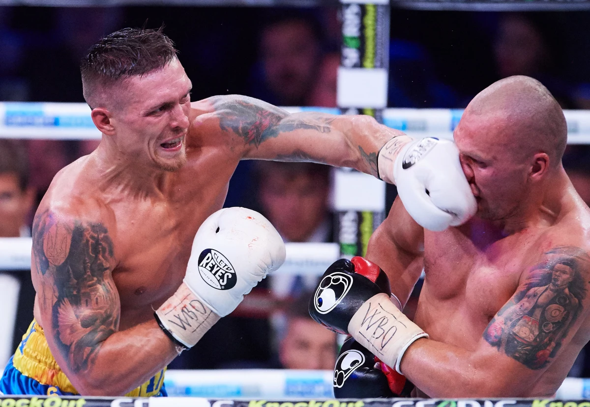 Krzysztof Głowacki przegrał w Gdańsku jednogłośnie na punkty z Ukraińcem Ołeksandrem Usykiem i stracił tytuł mistrza świata w boksie federacji WBO w kategorii junior ciężkiej. Była to pierwsza porażka Polaka w 27 walkach na zawodowym ringu.
Sędziowie punktowali jednogłośnie zdecydowanie na korzyść Ukraińca - 119:109, 117:111 i 117:111.