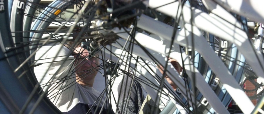 Iwona Podkościelna (Kolarski Klub Tandemowy Hetman Lublin) i pilotka Aleksandra Tecław wywalczyły złoty medal igrzysk paraolimpijskich w kolarskim wyścigu ze startu wspólnego kategorii B. To dziewiąty złoty krążek biało-czerwonych w Rio de Janeiro.