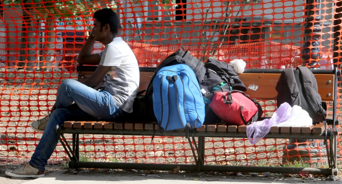 Stosowanie przemocy wobec uchodźców zarzuciła Węgrom organizacja obrony praw człowieka Human Rights Watch w raporcie przedstawionym w Budapeszcie. Węgierskie MSW odrzuciło twierdzenia organizacji.