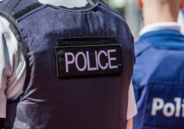Policjanci z Belgii przewozili migrantów. Zostali zatrzymani