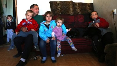 Łódź: Samotny ojciec miał stracić dzieci, bo jest biedny. Decyzja wstrzymana
