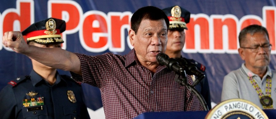 Prezydent Filipin Rodrigo Duterte powiedział w poniedziałek, że chce odwiedzić w tym roku Rosję i Chiny, by nakreślić niezależną politykę zagraniczną swego kraju i "nawiązać sojusze" z tymi państwami, które tradycyjnie rywalizują z USA.