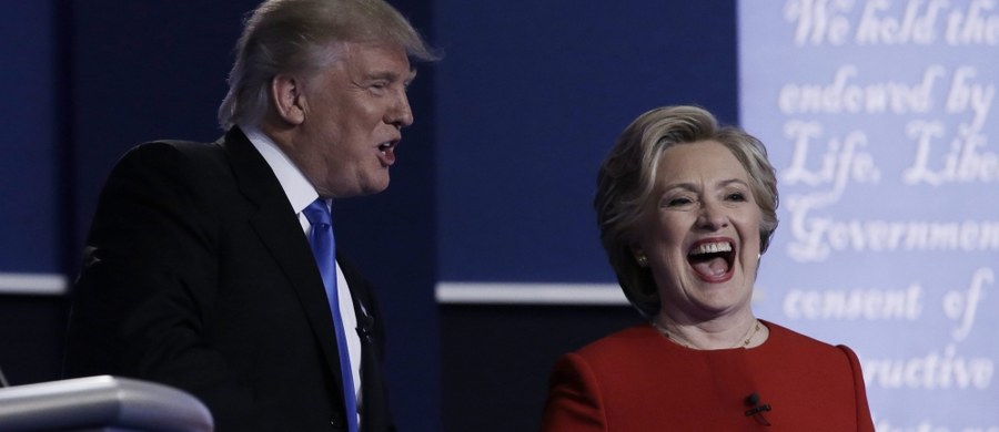 Zażarta polemika na temat poprawy gospodarki i płacenia podatków wypełniła pierwszą część debaty telewizyjnej kandydatów na prezydenta USA: Hillary Clinton i Donalda Trumpa. Trump nieustannie przerywał wywody Clinton, która reagowała na to z uśmiechem.