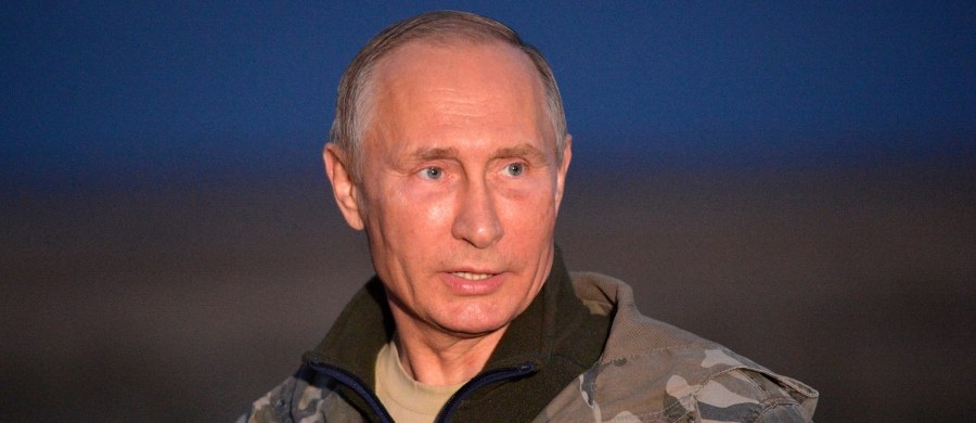 Wydatki Rosji na cele wojskowe mają wzrosnąć o 679 mld rubli (10 mld USD), podczas gdy nakłady budżetowe na świadczenia socjalne spadają o 375 mld rubli (6 mld USD) – poinformował portal Gazeta.ru. Powołuje się on na źródło rządowe.