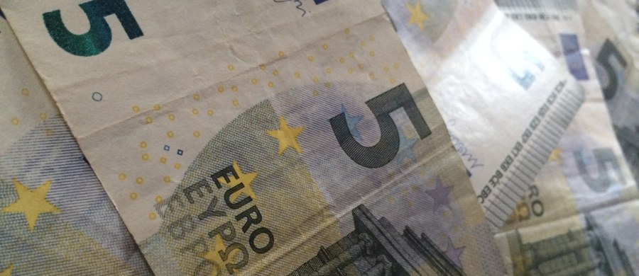 Dziewięć osób aresztowano w Sofii podczas operacji bułgarskiej policji wymierzonej w duży gang fałszerzy pieniędzy. W Płowdiwie zamknięto drukarnię, w której wydrukowano banknoty o równowartości kilku milionów euro. 