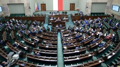 "PiS przestraszyło się polskich kobiet". W Sejmie dziś głosowanie ws. aborcji